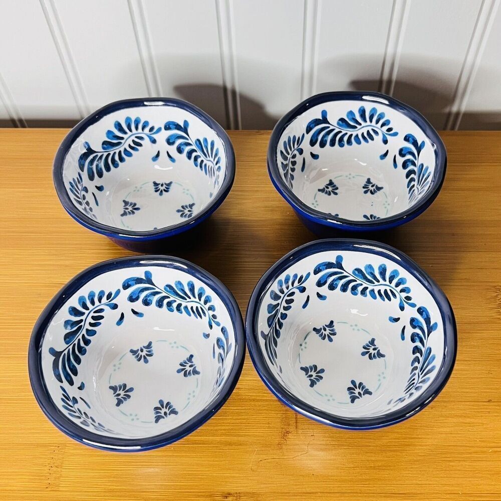 Melamine Bowls Set of 4 Blue White 3.75" x 2" dip snack condiment Berries
